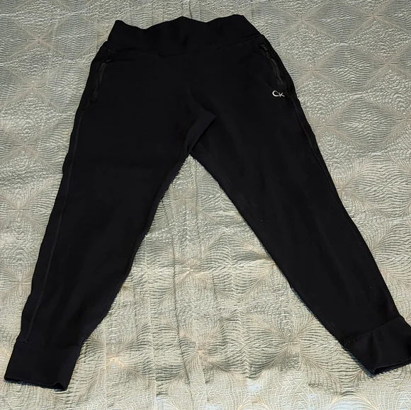 Calvin Klein Performance Stretch Jogger - Picture 2 of 15